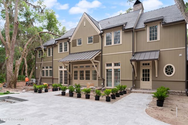 435 Pike's Bluff Drive, St. Simons Island, GA 31522