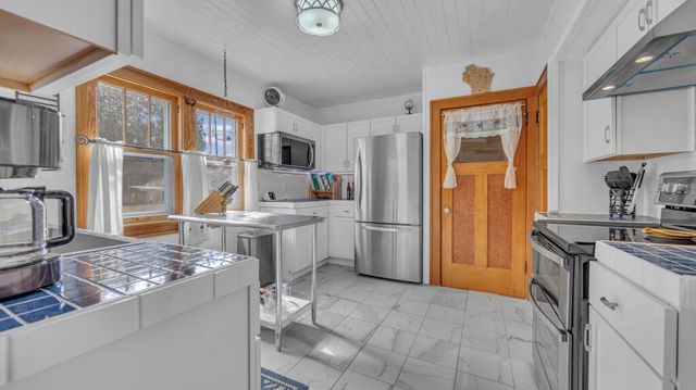 2212 S 8th STREET, Sheboygan, WI 53081