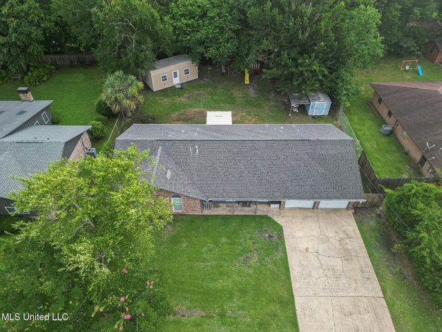 730 Holly Hills Drive, Biloxi, MS 39532