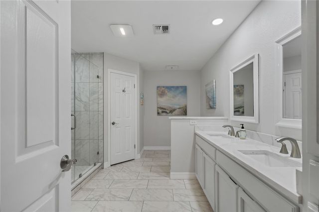 2110 Dorsey St, Corpus Christi, TX 78414