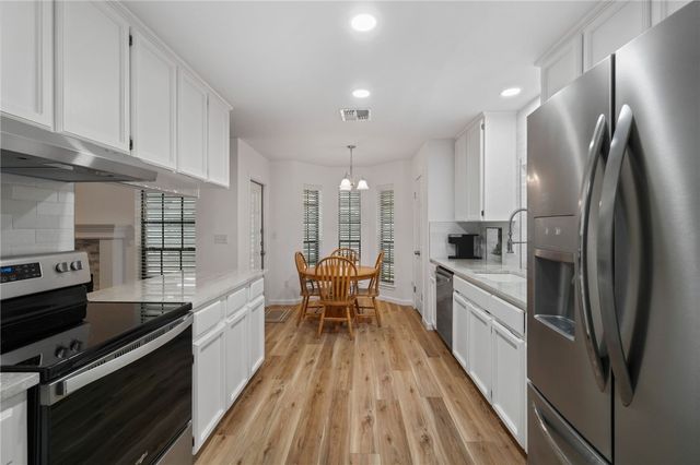 2110 Dorsey St, Corpus Christi, TX 78414