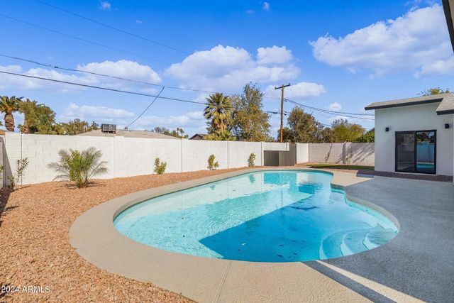 7308 E Granada Road, Scottsdale, AZ 85257