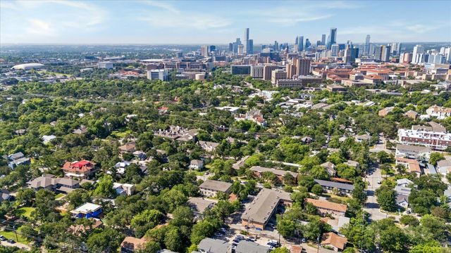 304 E 33rd ST 4, Austin, TX 78705