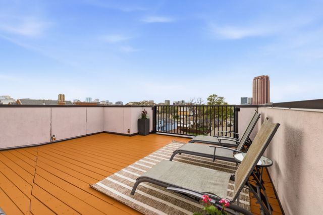 3816 Roseland Avenue B100, Dallas, TX 75204