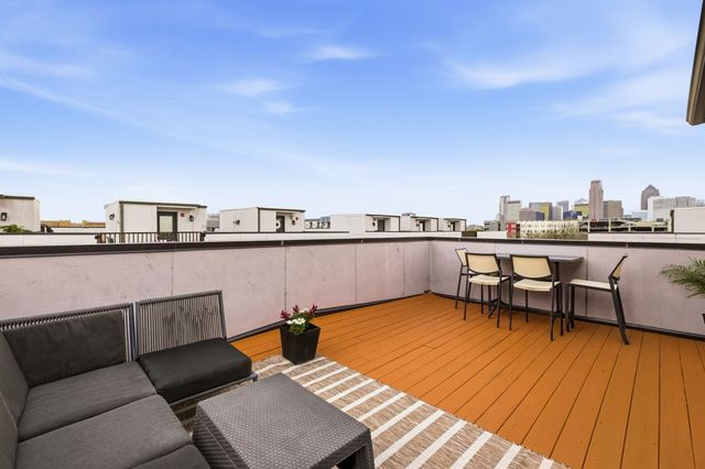 3816 Roseland Avenue B100, Dallas, TX 75204