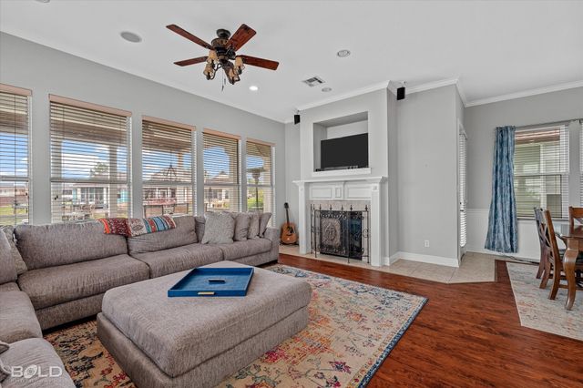 5860 S Lakeshore Drive 23, Shreveport, LA 71119