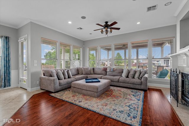 5860 S Lakeshore Drive 23, Shreveport, LA 71119