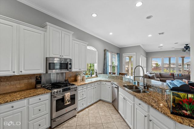 5860 S Lakeshore Drive 23, Shreveport, LA 71119