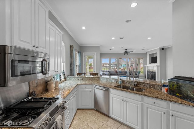 5860 S Lakeshore Drive 23, Shreveport, LA 71119