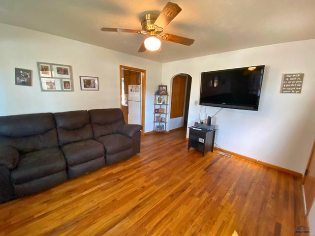 1144 SHEPHARD ST, Sturgis, SD 57785