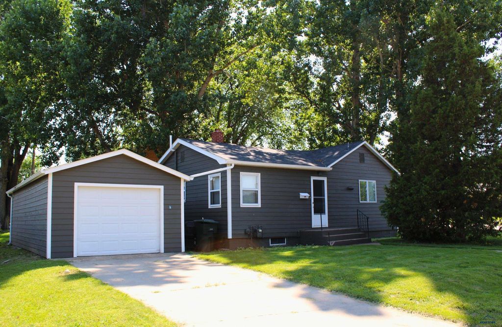1144 SHEPHARD ST, Sturgis, SD 57785