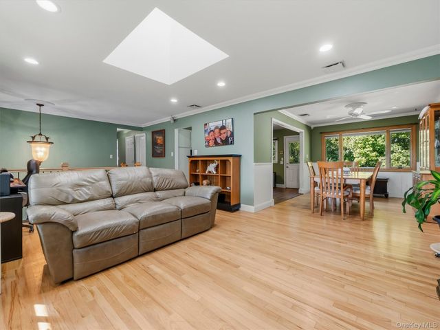 58 Regina Road, Monsey, NY 10952