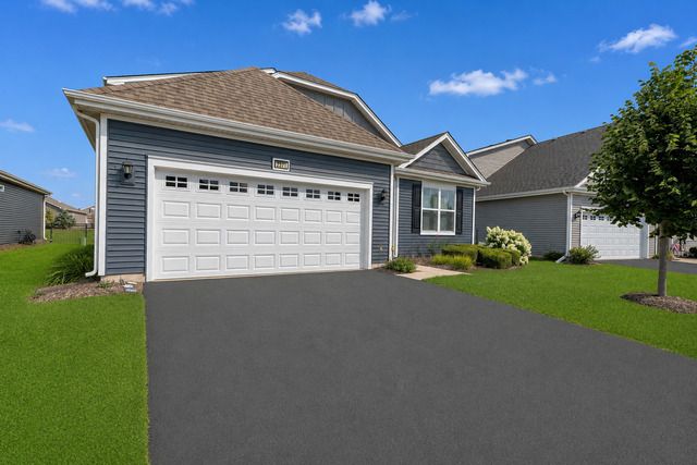2371 Cannon Drive, Pingree Grove, IL 60140