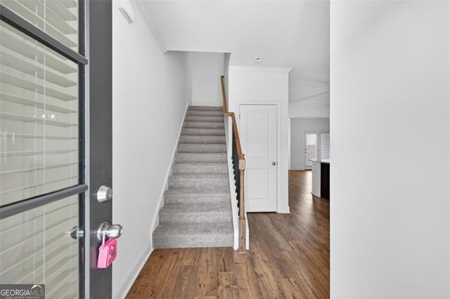 5524 Garens Way, Flowery Branch, GA 30542