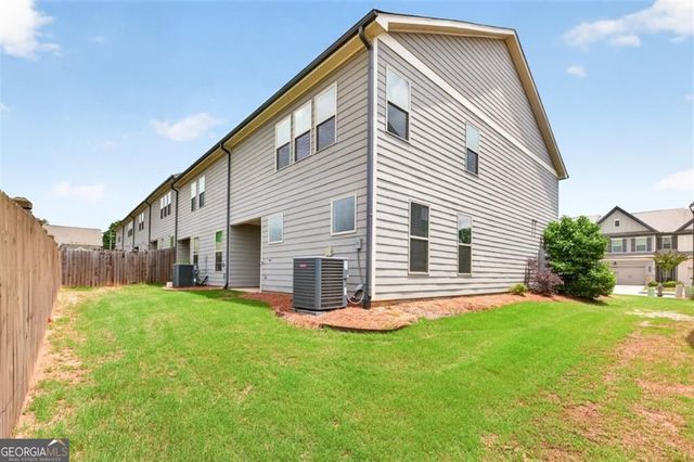 5524 Garens Way, Flowery Branch, GA 30542