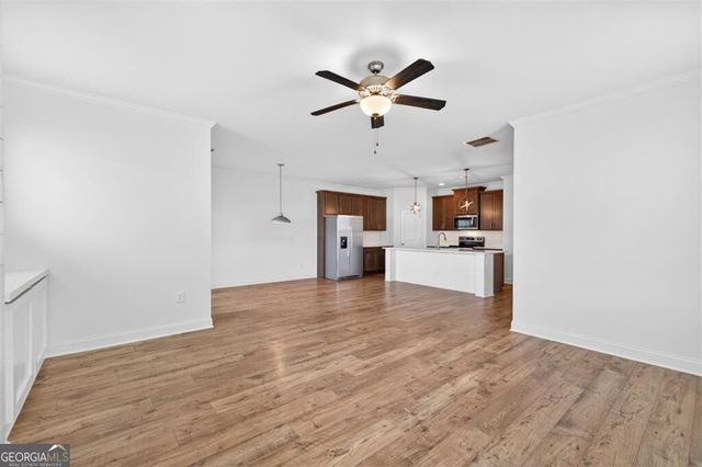 5524 Garens Way, Flowery Branch, GA 30542