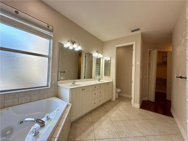 1901 El Dorado PKWY W, Cape Coral, FL 33914