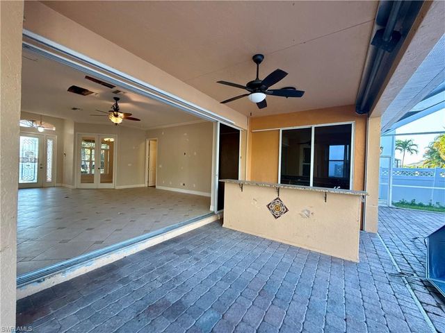 1901 El Dorado PKWY W, Cape Coral, FL 33914