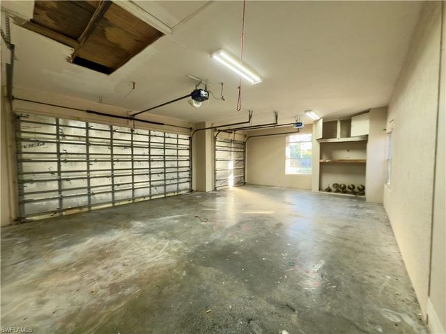 1901 El Dorado PKWY W, Cape Coral, FL 33914