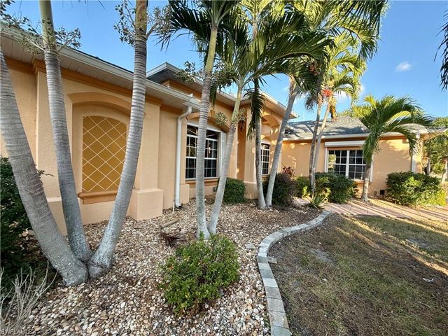 1901 El Dorado PKWY W, Cape Coral, FL 33914