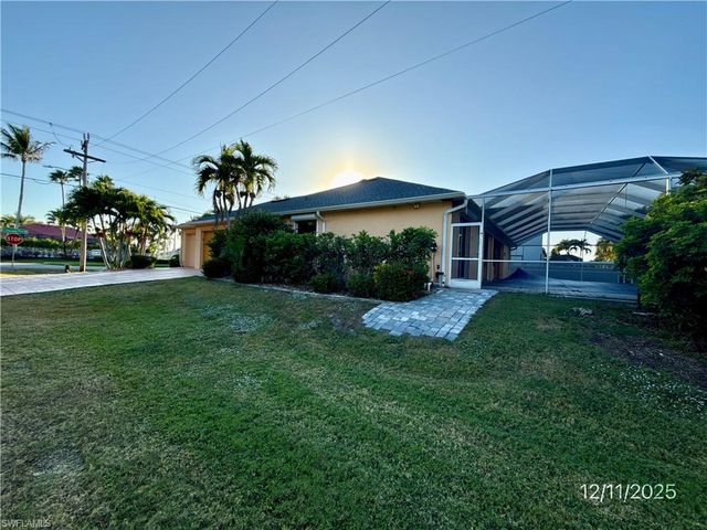 1901 El Dorado PKWY W, Cape Coral, FL 33914