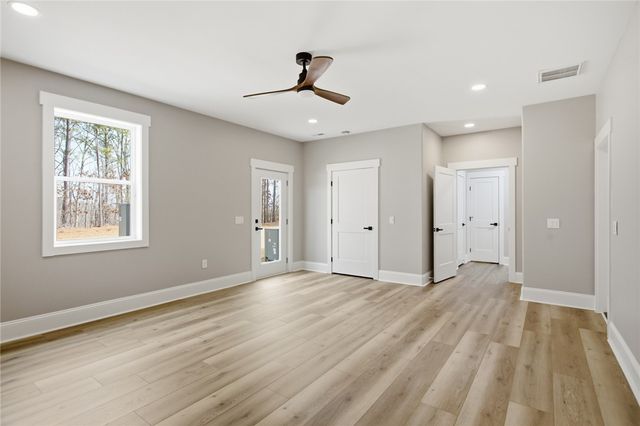 147 McAlister Road, West Union, SC 29696