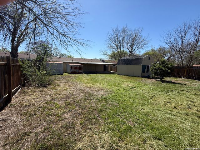 303 Avenue D, Converse, TX 78109
