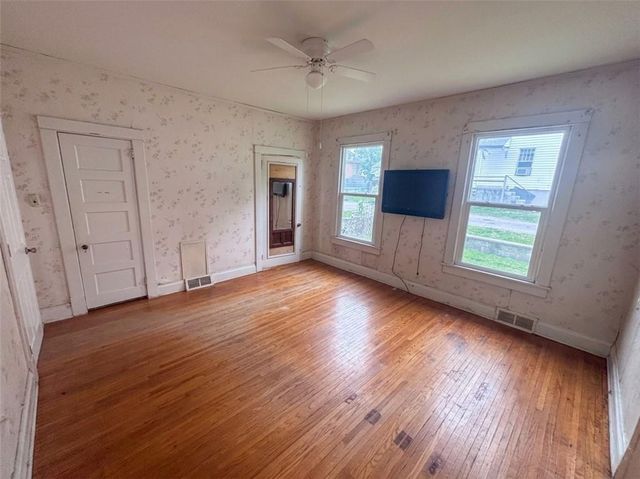 605 E Lexington Street, Richmond, MO 64085