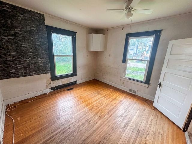 605 E Lexington Street, Richmond, MO 64085