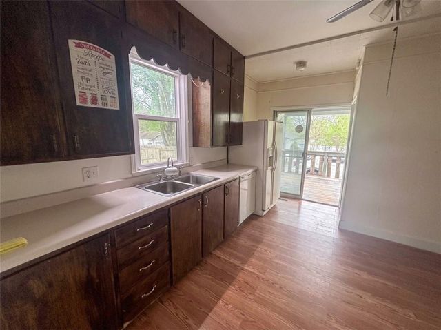 605 E Lexington Street, Richmond, MO 64085
