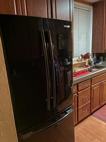 1412 Buchanan St, Marysville, CA 95901