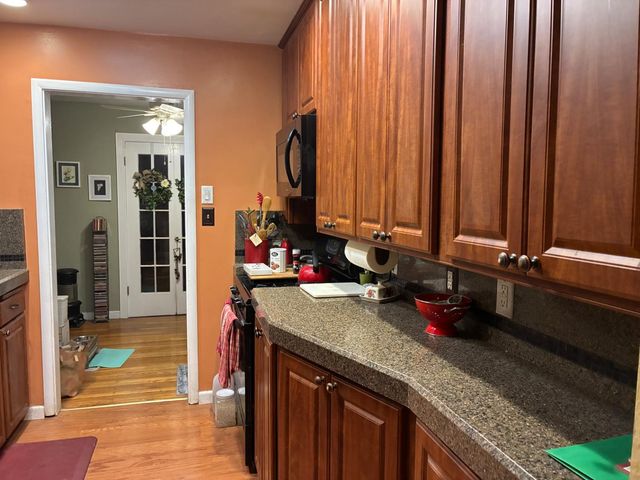 1412 Buchanan St, Marysville, CA 95901