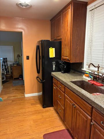 1412 Buchanan St, Marysville, CA 95901