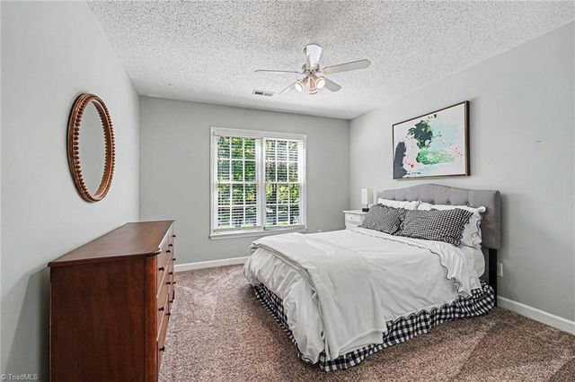 2133 Benwicke Drive, Pfafftown, NC 27040