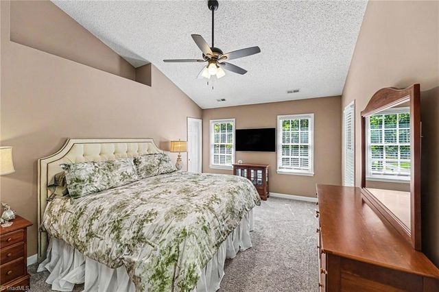 2133 Benwicke Drive, Pfafftown, NC 27040