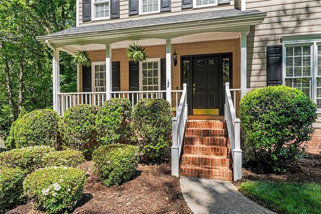 2133 Benwicke Drive, Pfafftown, NC 27040