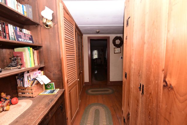 211 High Street, Albany, NH 03818