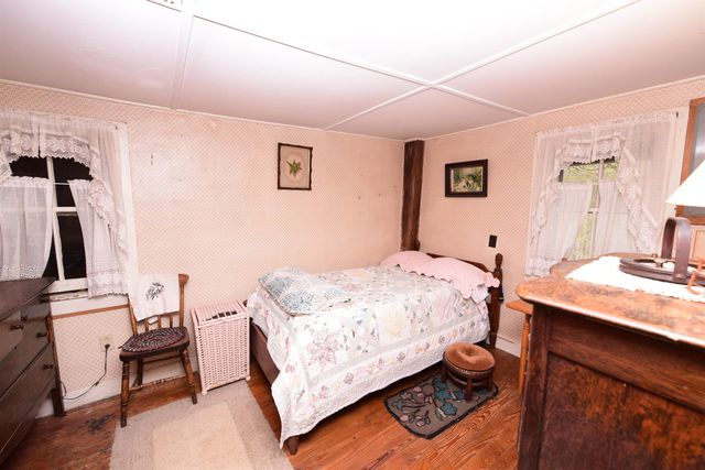 211 High Street, Albany, NH 03818