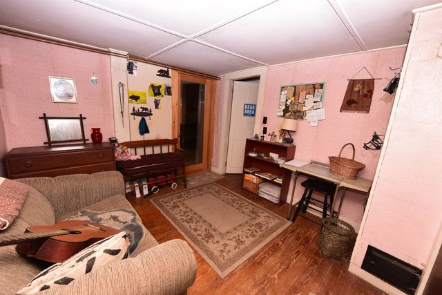 211 High Street, Albany, NH 03818