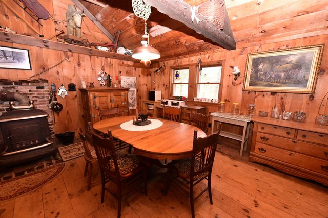 211 High Street, Albany, NH 03818