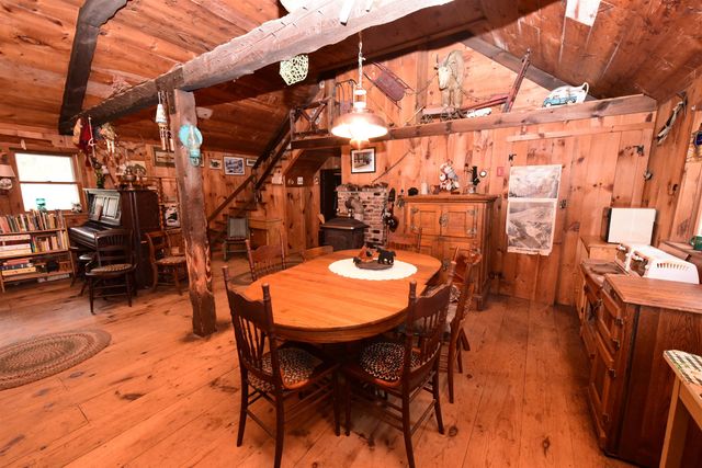 211 High Street, Albany, NH 03818