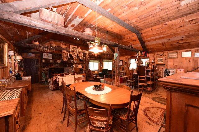 211 High Street, Albany, NH 03818