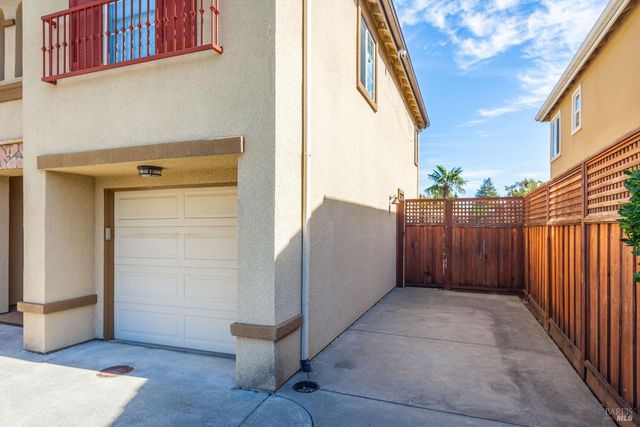 4436 Morse Ct, Napa, CA 94558