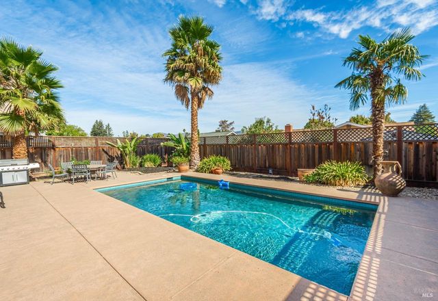 4436 Morse Ct, Napa, CA 94558