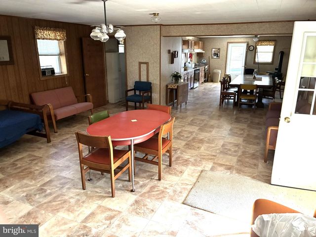 807 SAND SPRINGS RD, Beech Creek, PA 16822