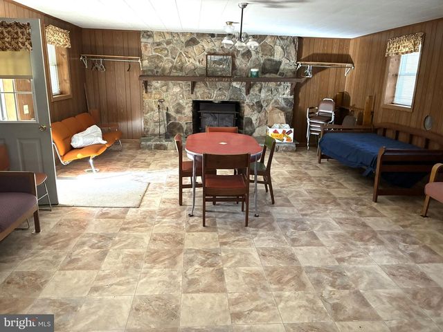 807 SAND SPRINGS RD, Beech Creek, PA 16822