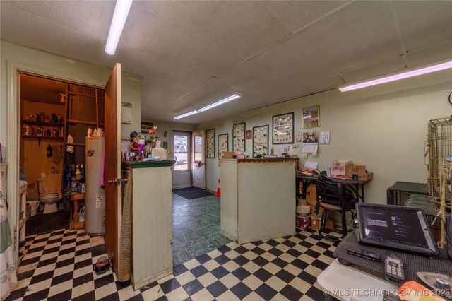 215 W Carl Albert Parkway, Mcalester, OK 74501