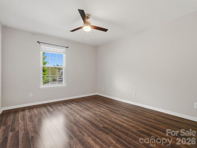 9308 S Vicksburg Park Court, Charlotte, NC 28210