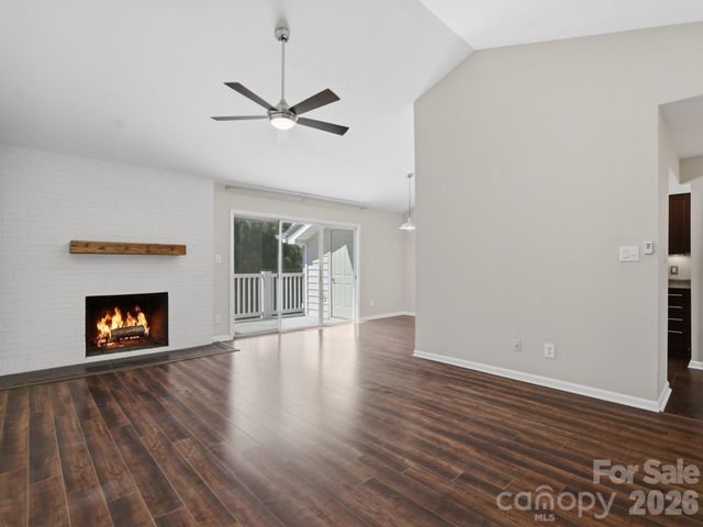 9308 S Vicksburg Park Court, Charlotte, NC 28210