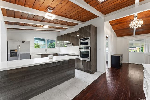 95-234 Waiala Street, Mililani, HI 96789